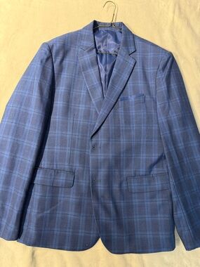 JH Collectibles Blue Windowpane Sport Coat